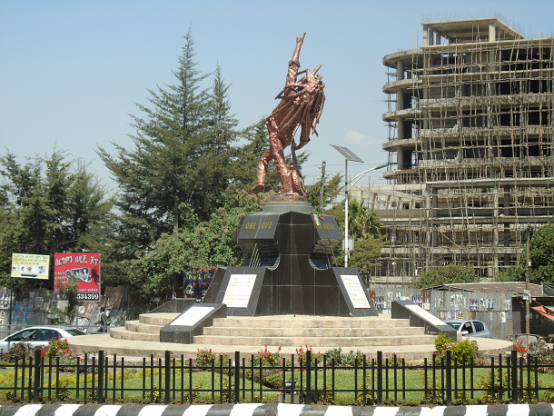 Bob Marley statue