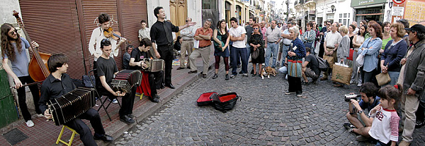 Orquesta Tipica Fernández Fierro