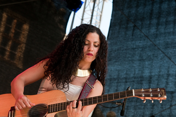 Emel Mathlouthi