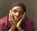 Oliver Mtukudzi - Jinotajný obr Tuku